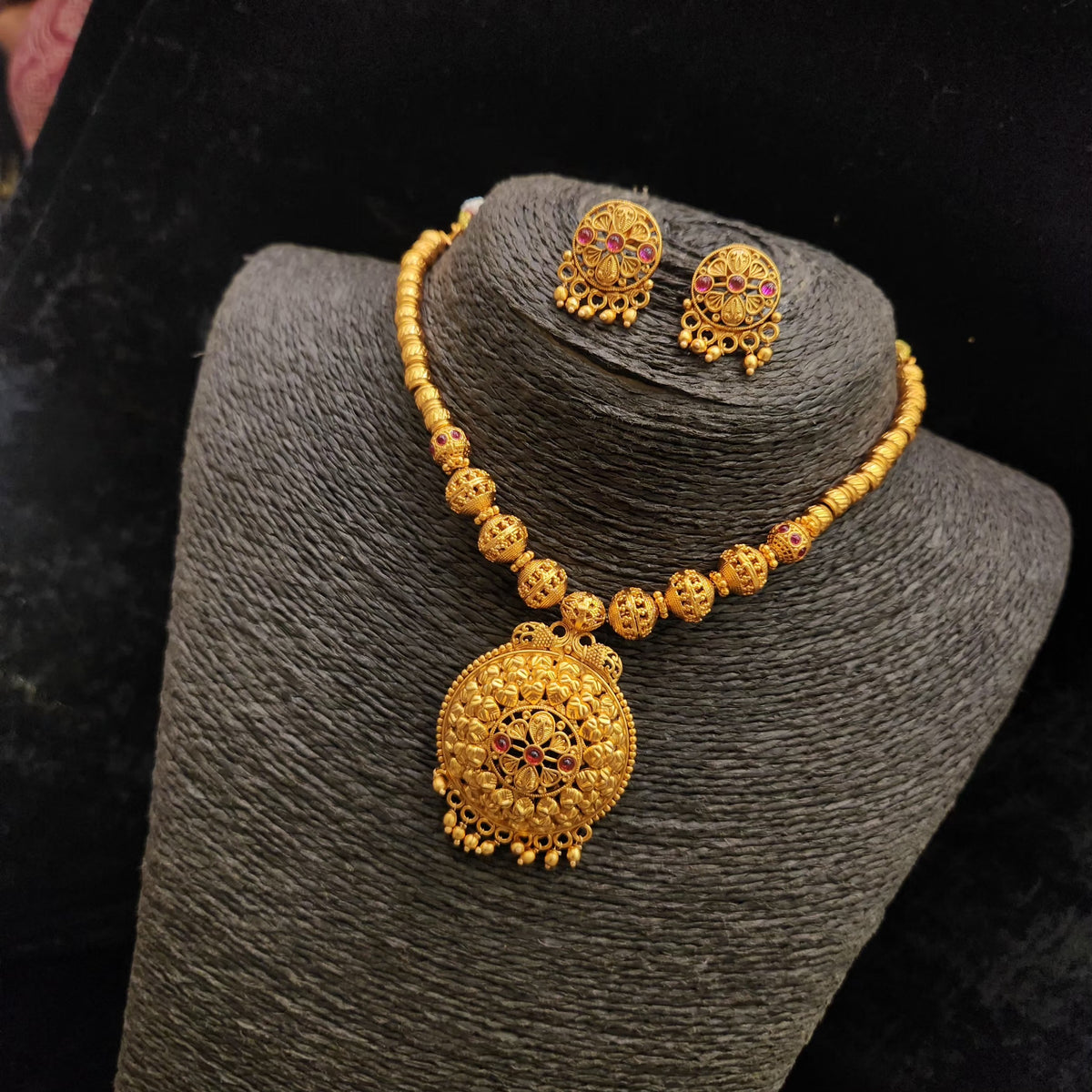Mate Necklace