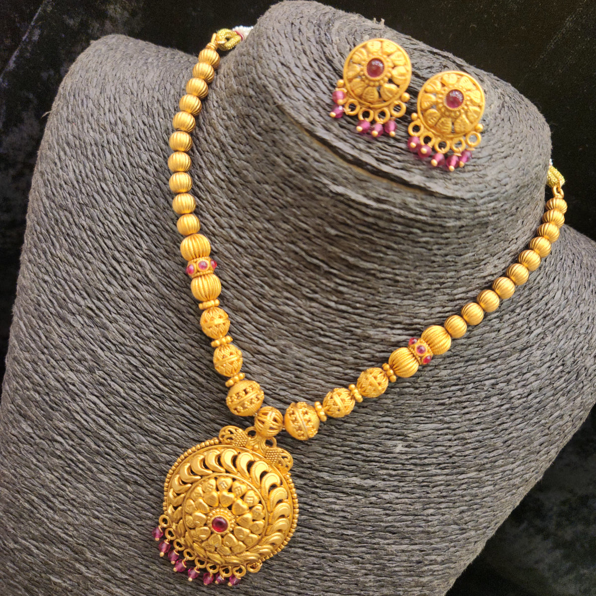 Mate Necklace