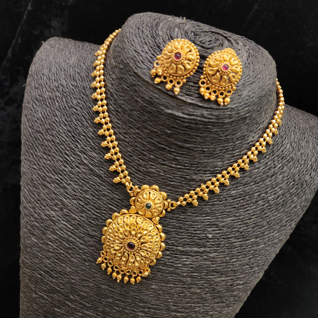 Mate Necklace