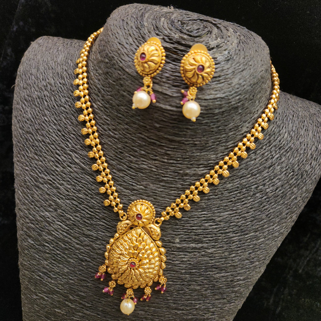 Mate Necklace