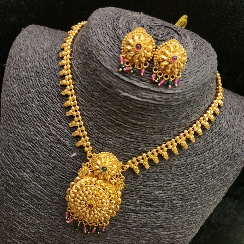 Mate Necklace