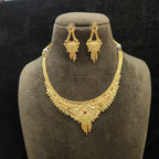 Forming Necklace