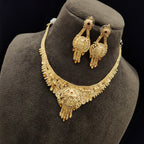 Forming Necklace