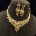 Forming Necklace