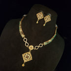Forming Necklace