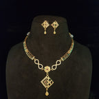 Forming Necklace