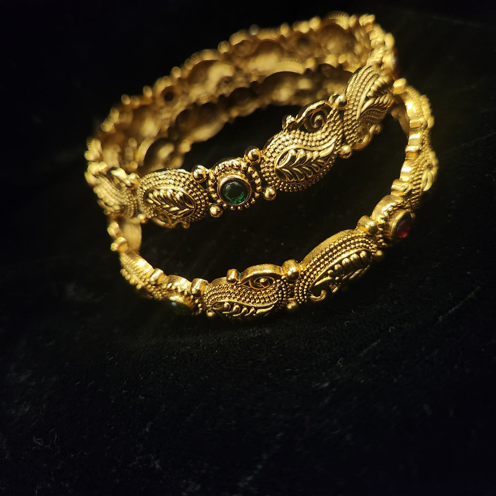 Mate Bangles