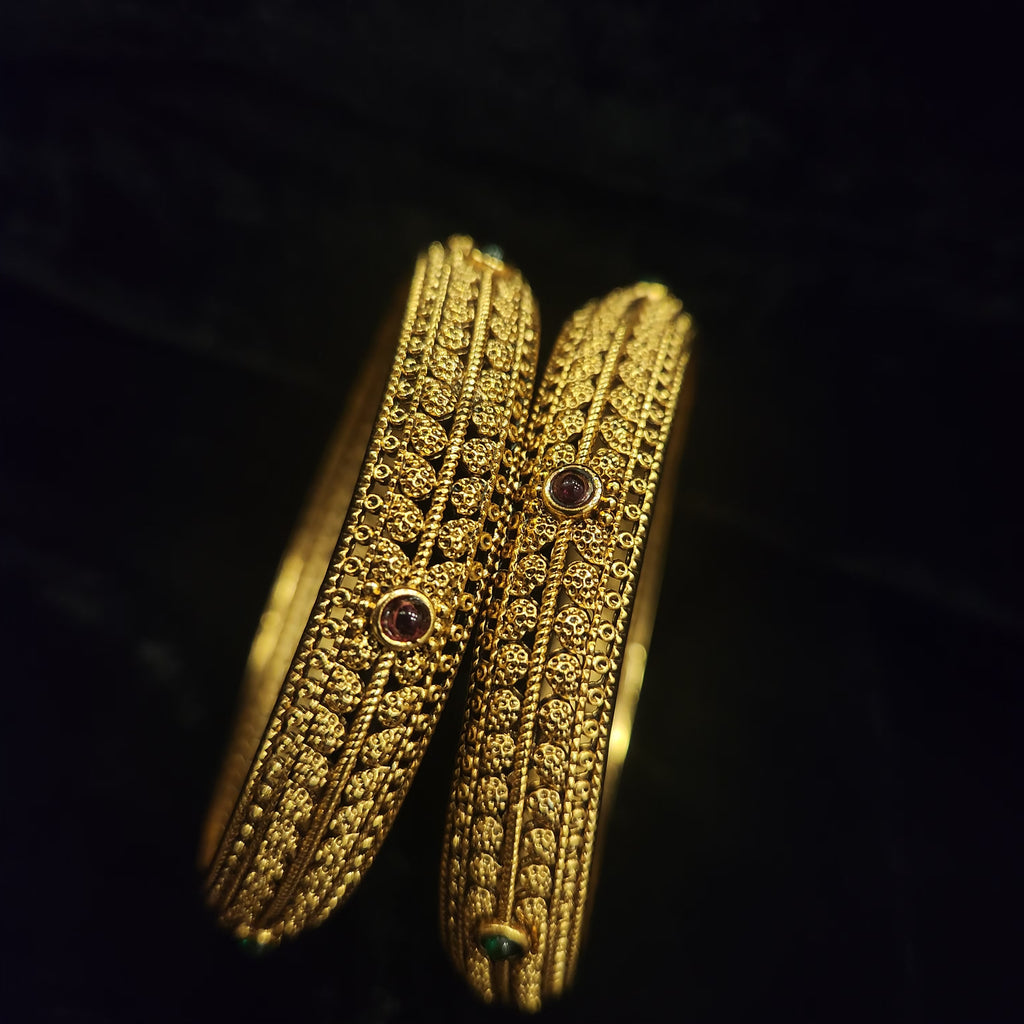 Mate Bangles