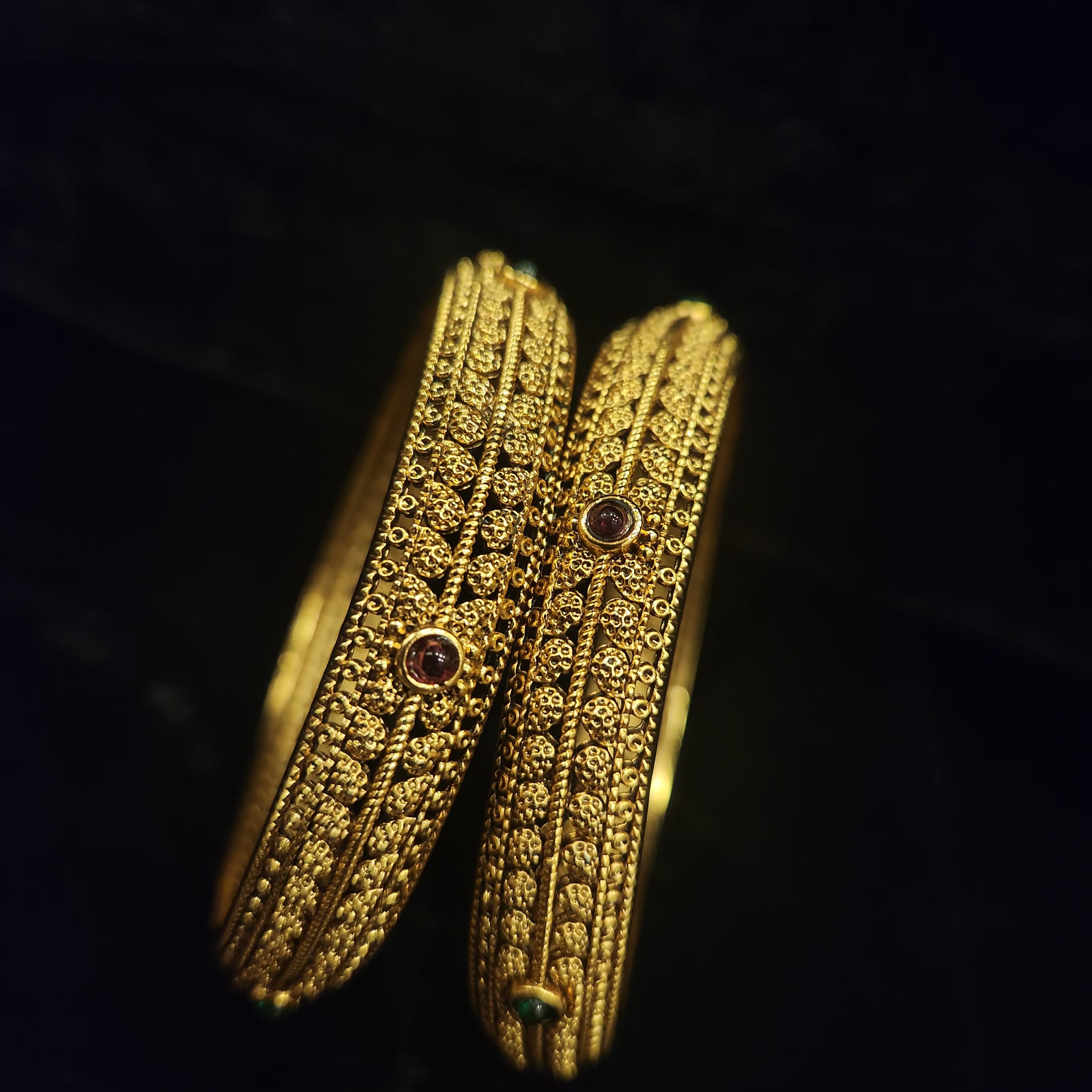 Mate Bangles