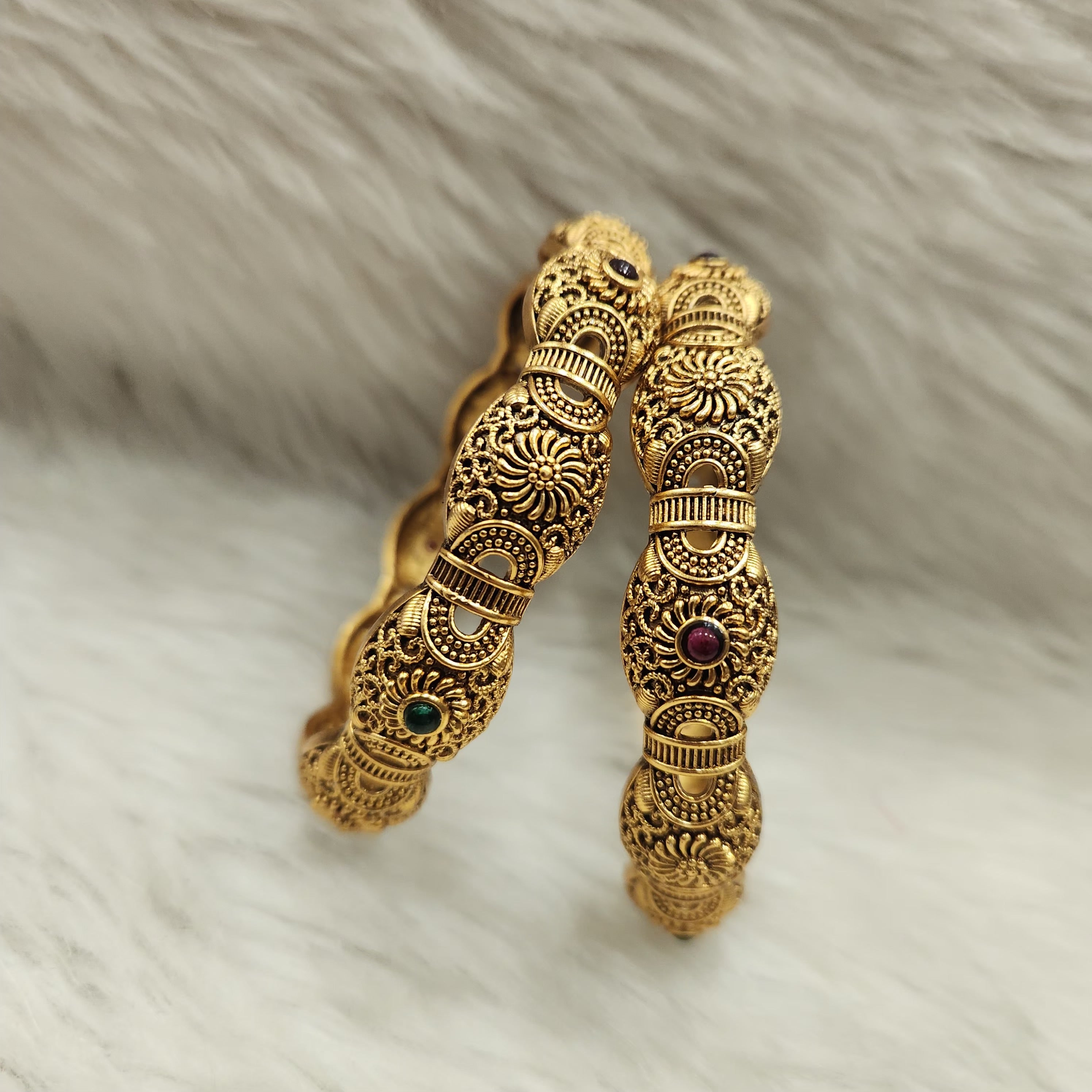 Mate Bangles