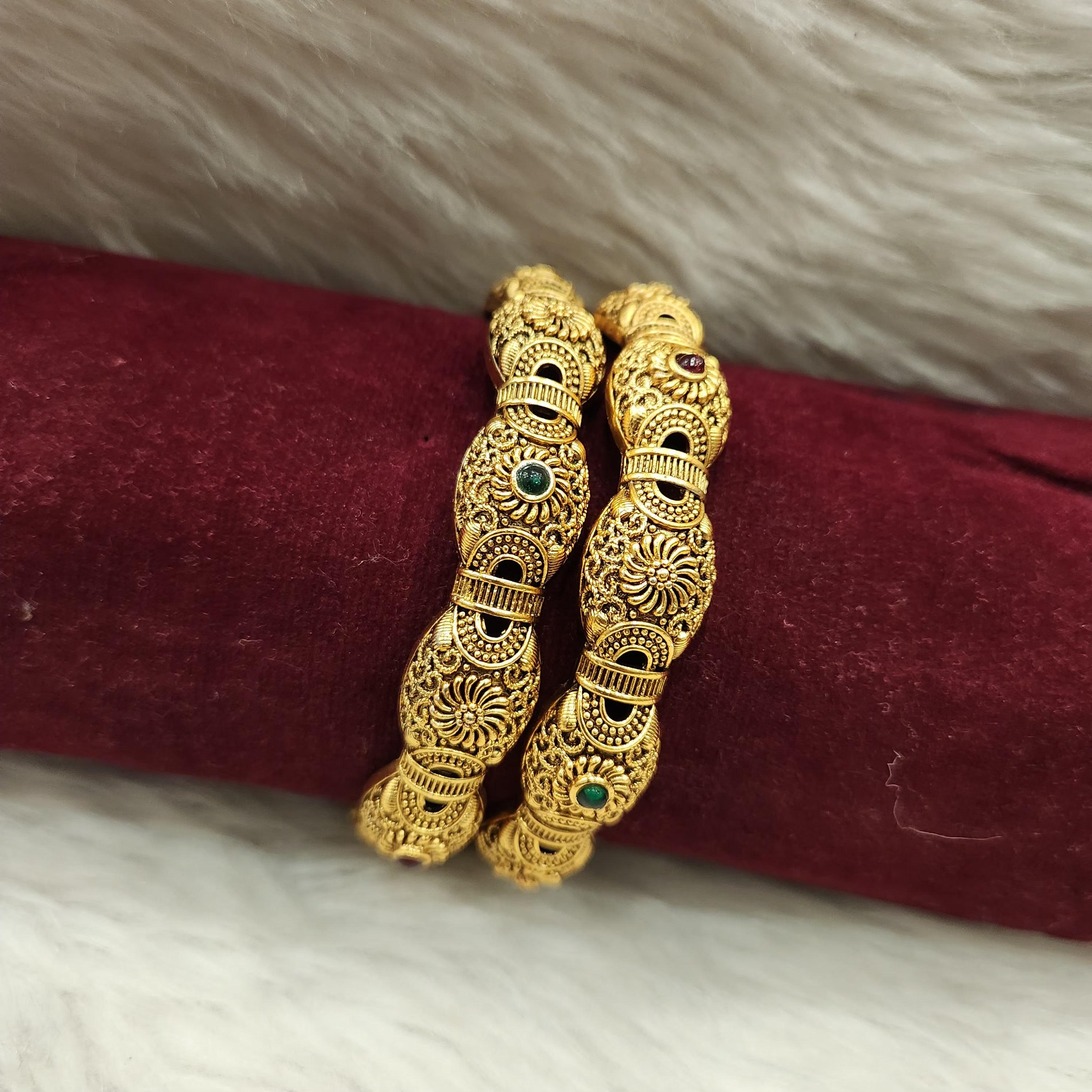 Mate Bangles