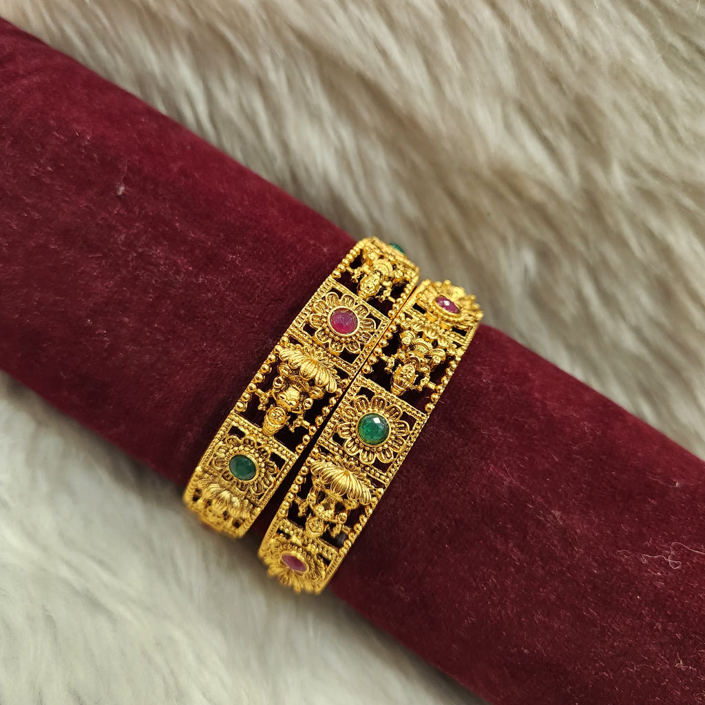 Mate Bangles
