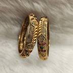 Mate Bangles