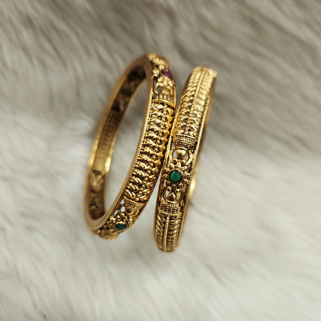 Mate Bangles