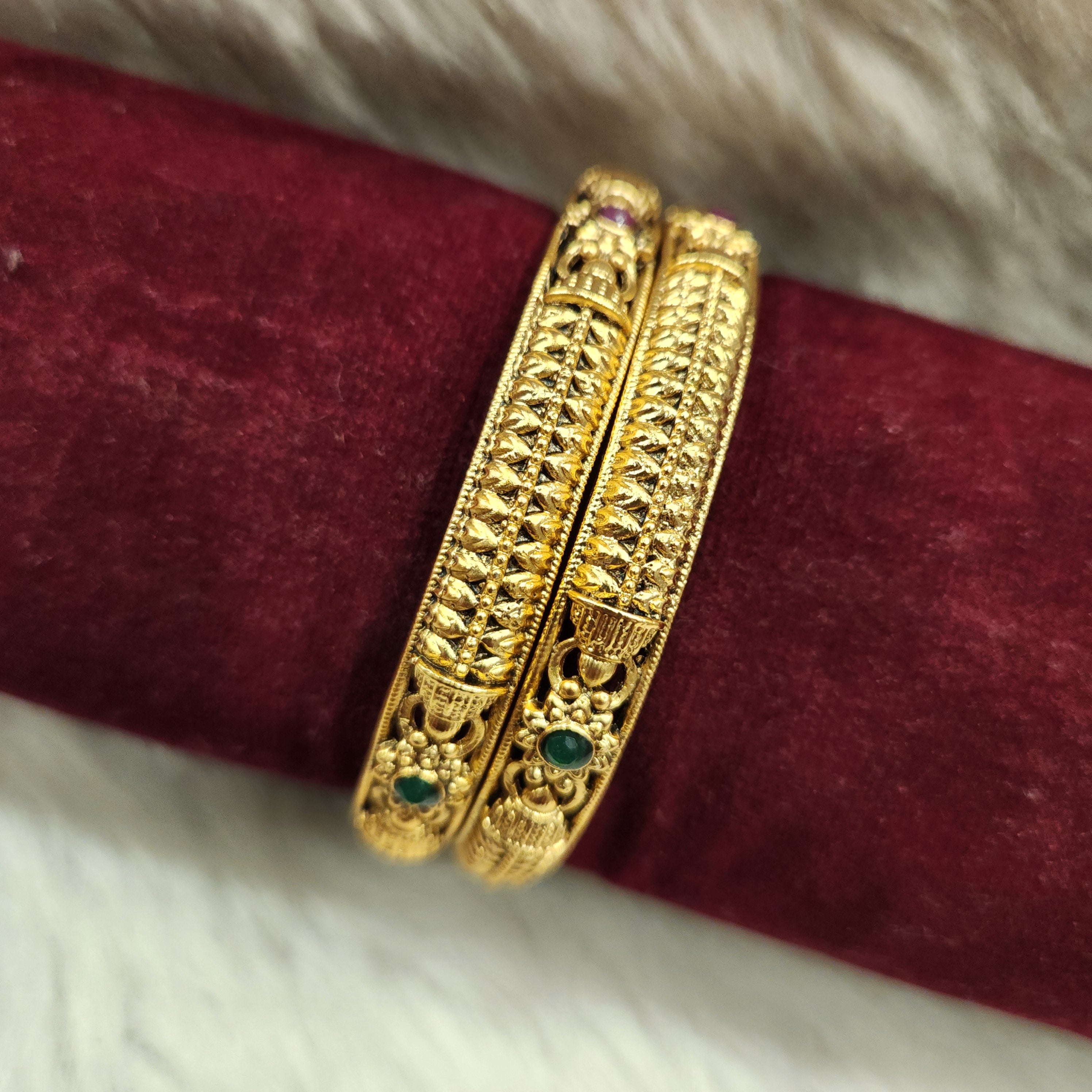 Mate Bangles