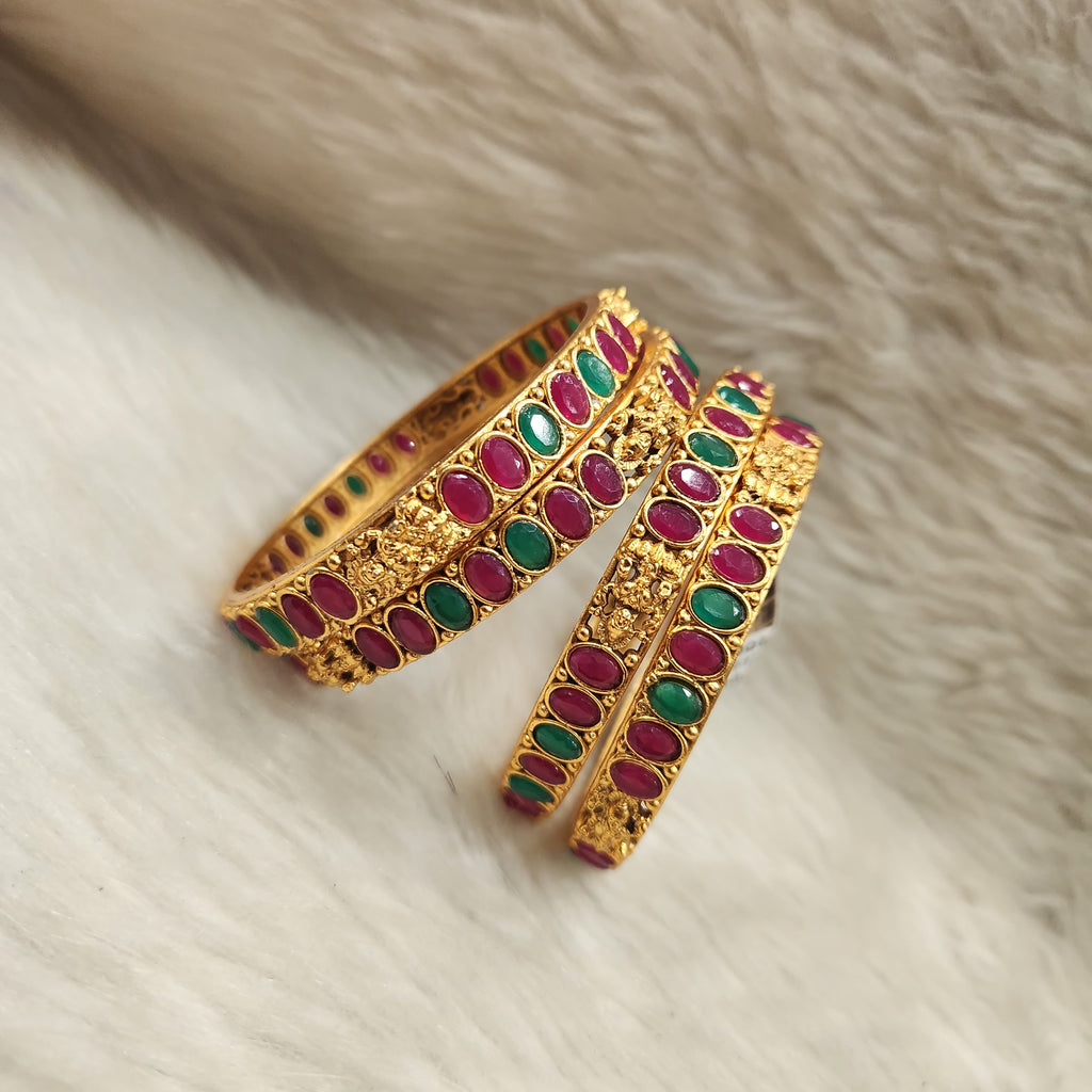 Mate Bangles