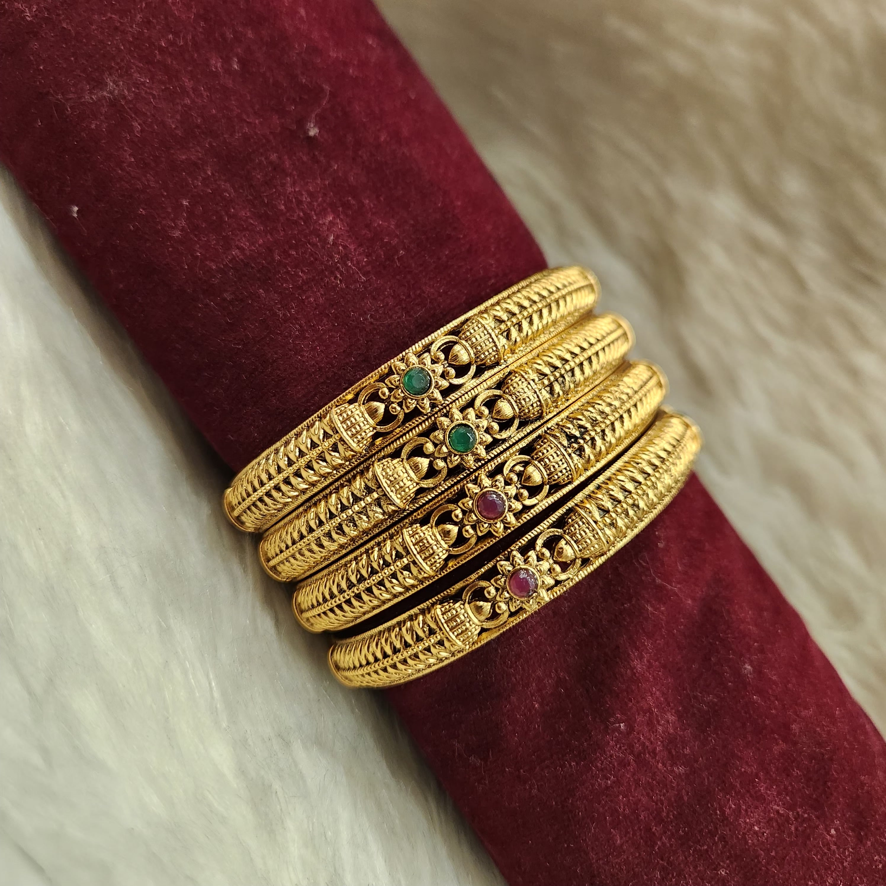Mate Bangles
