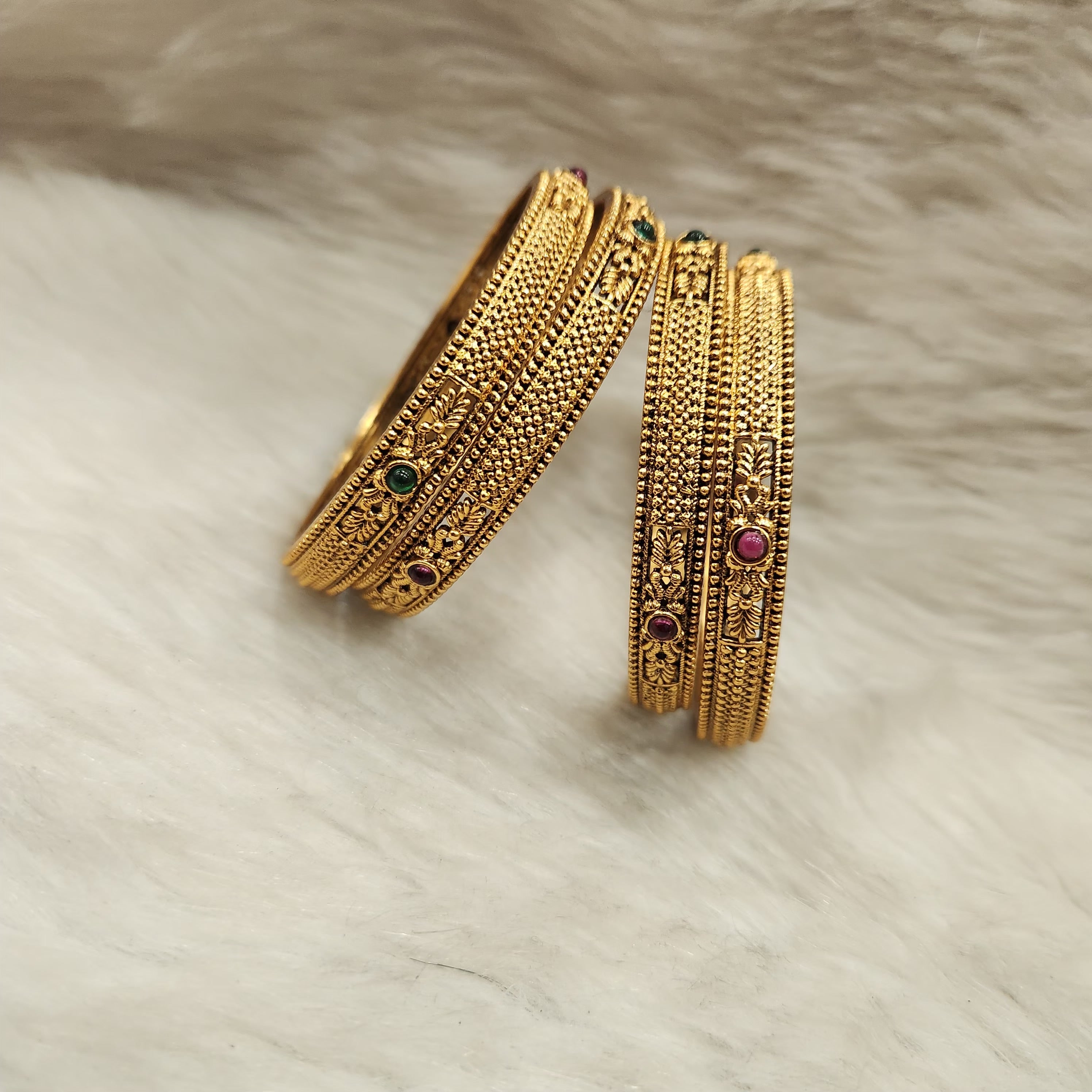 Mate Bangles
