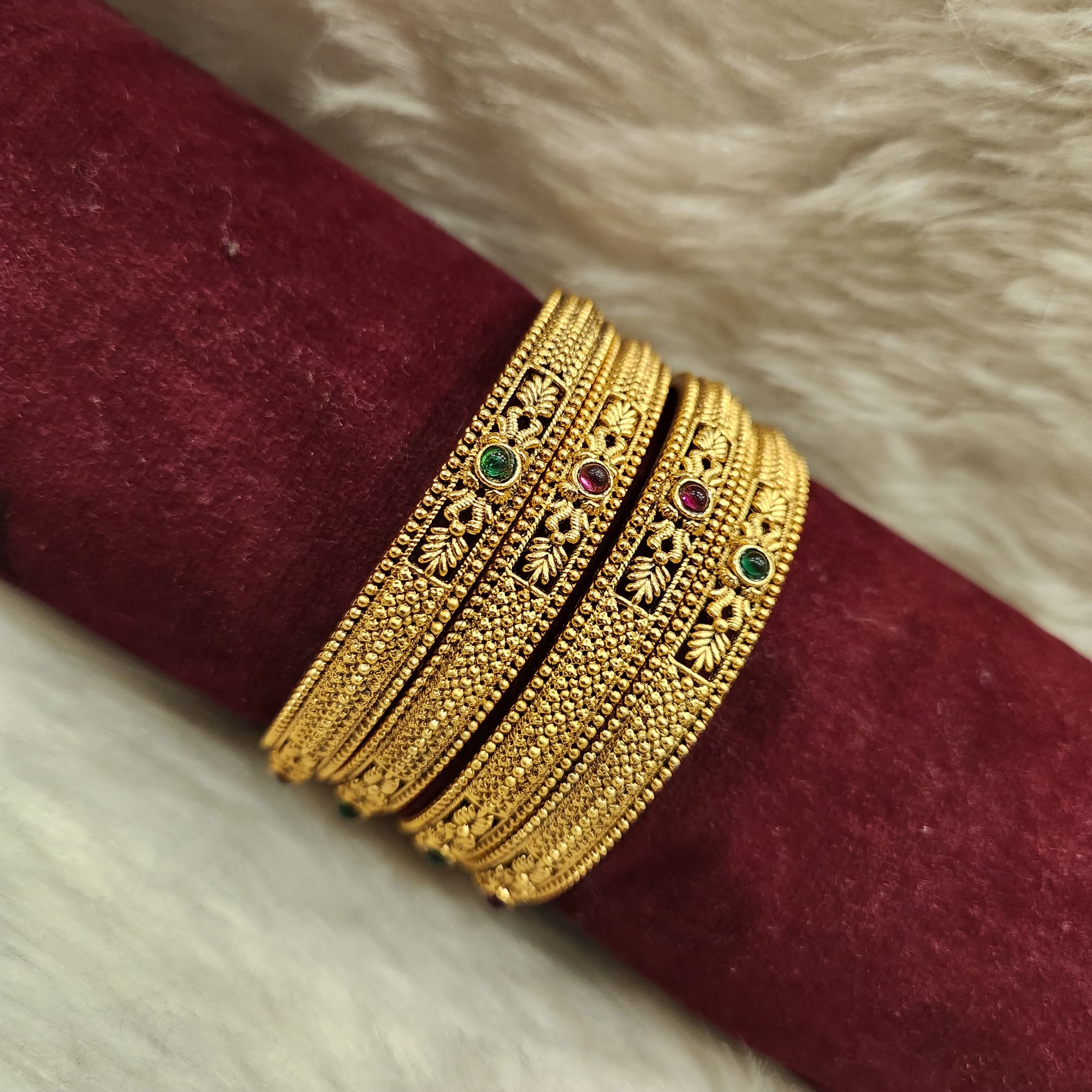 Mate Bangles