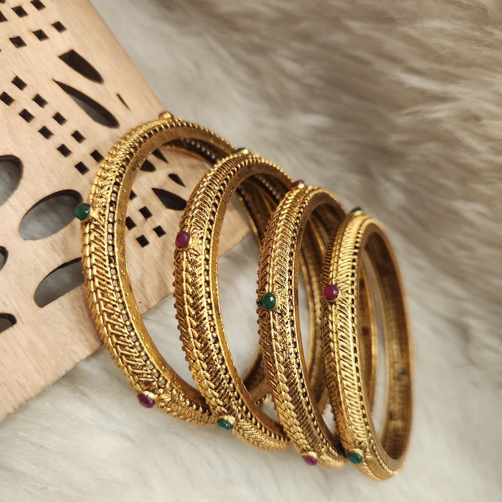 Mate Bangles