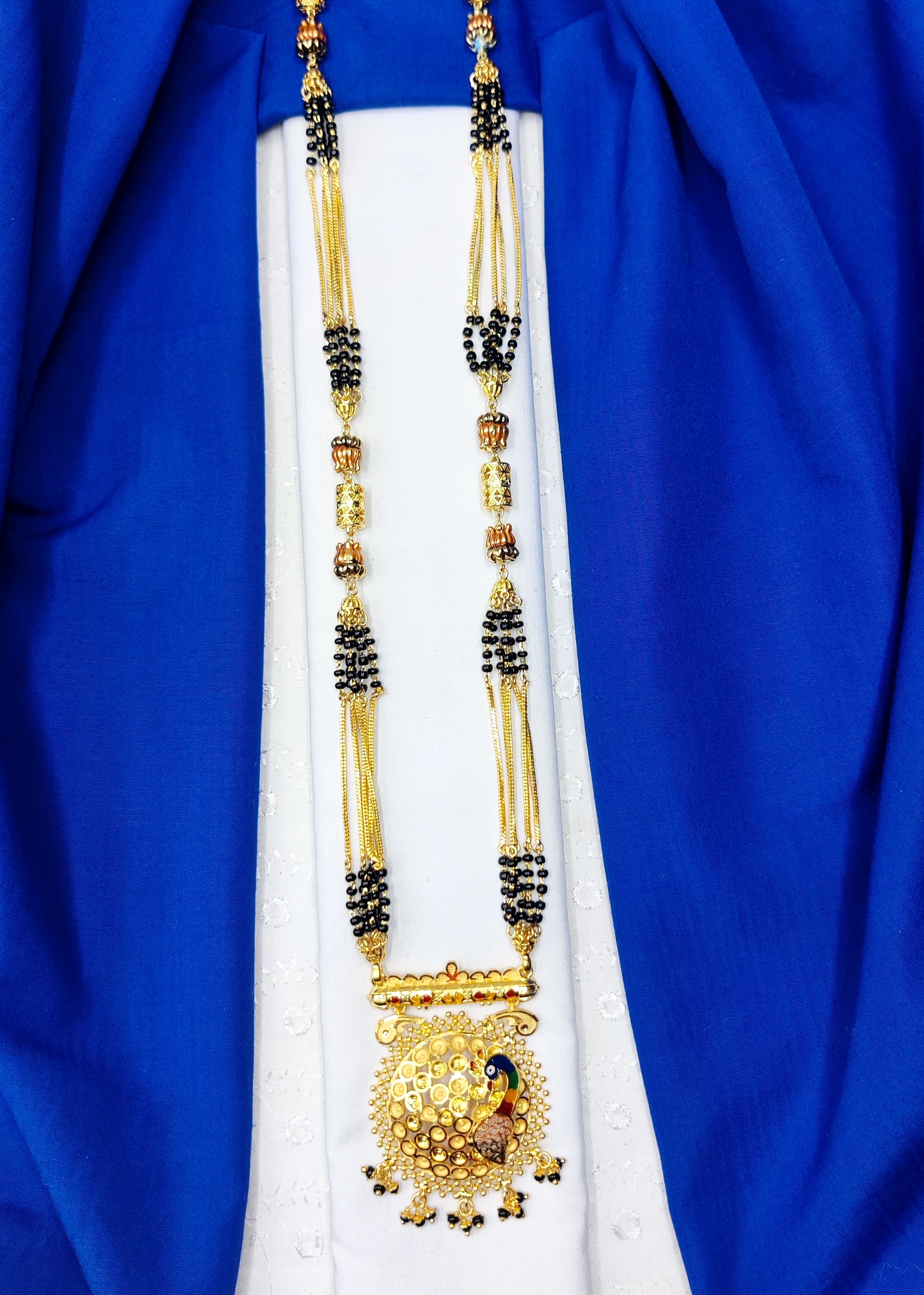Forming fancy mangalsutra