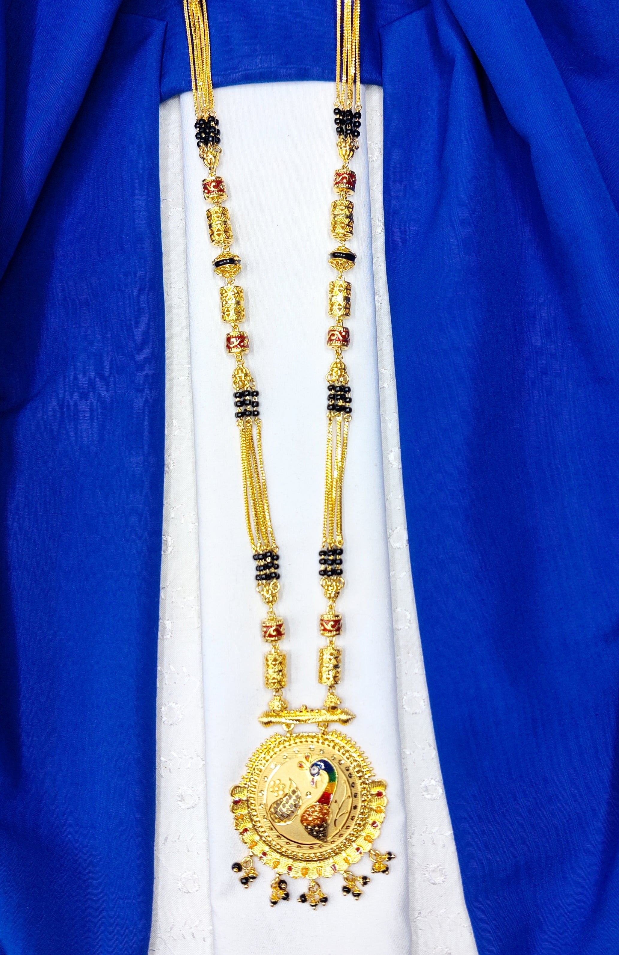 Forming fancy mangalsutra