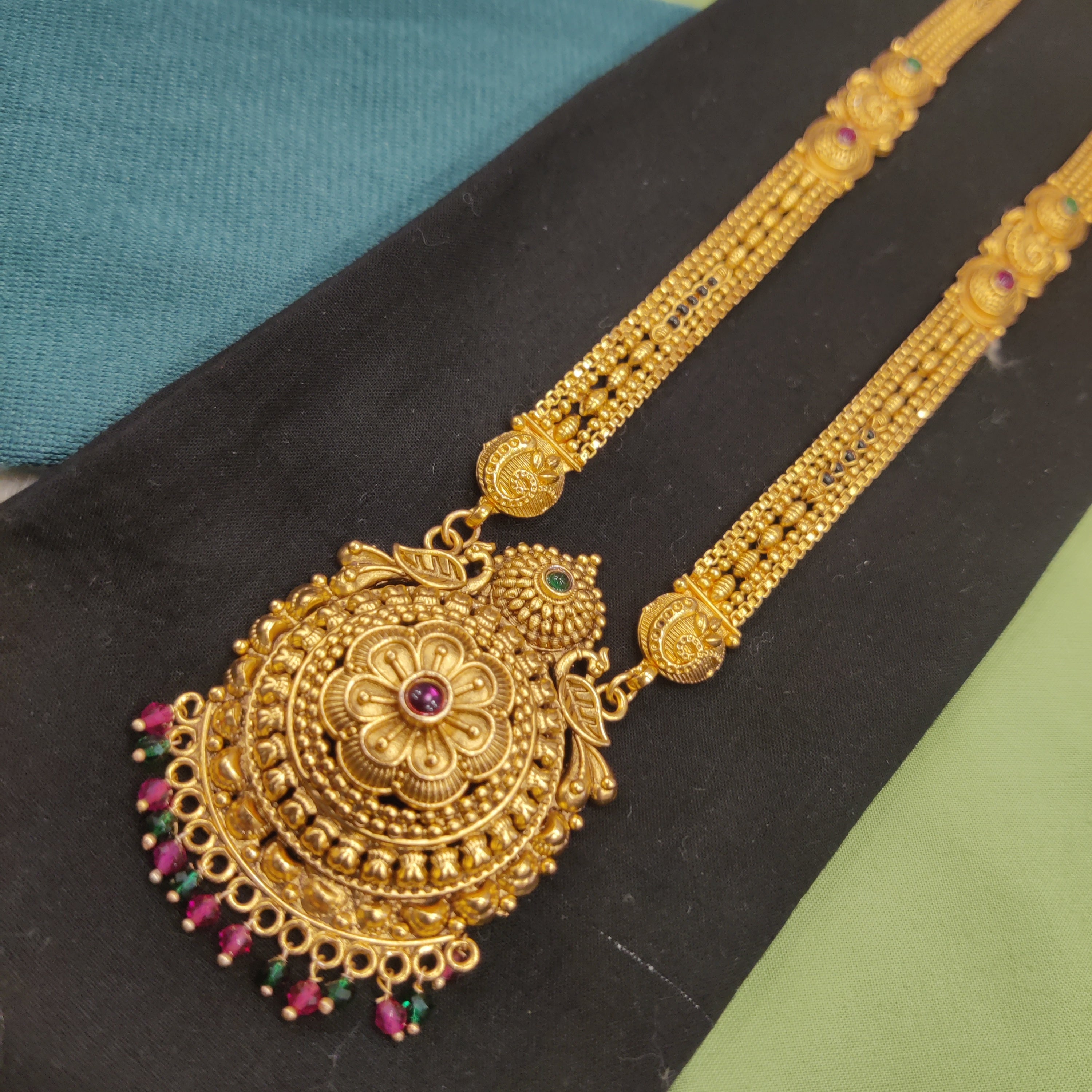 Mate Patti mangalsutra