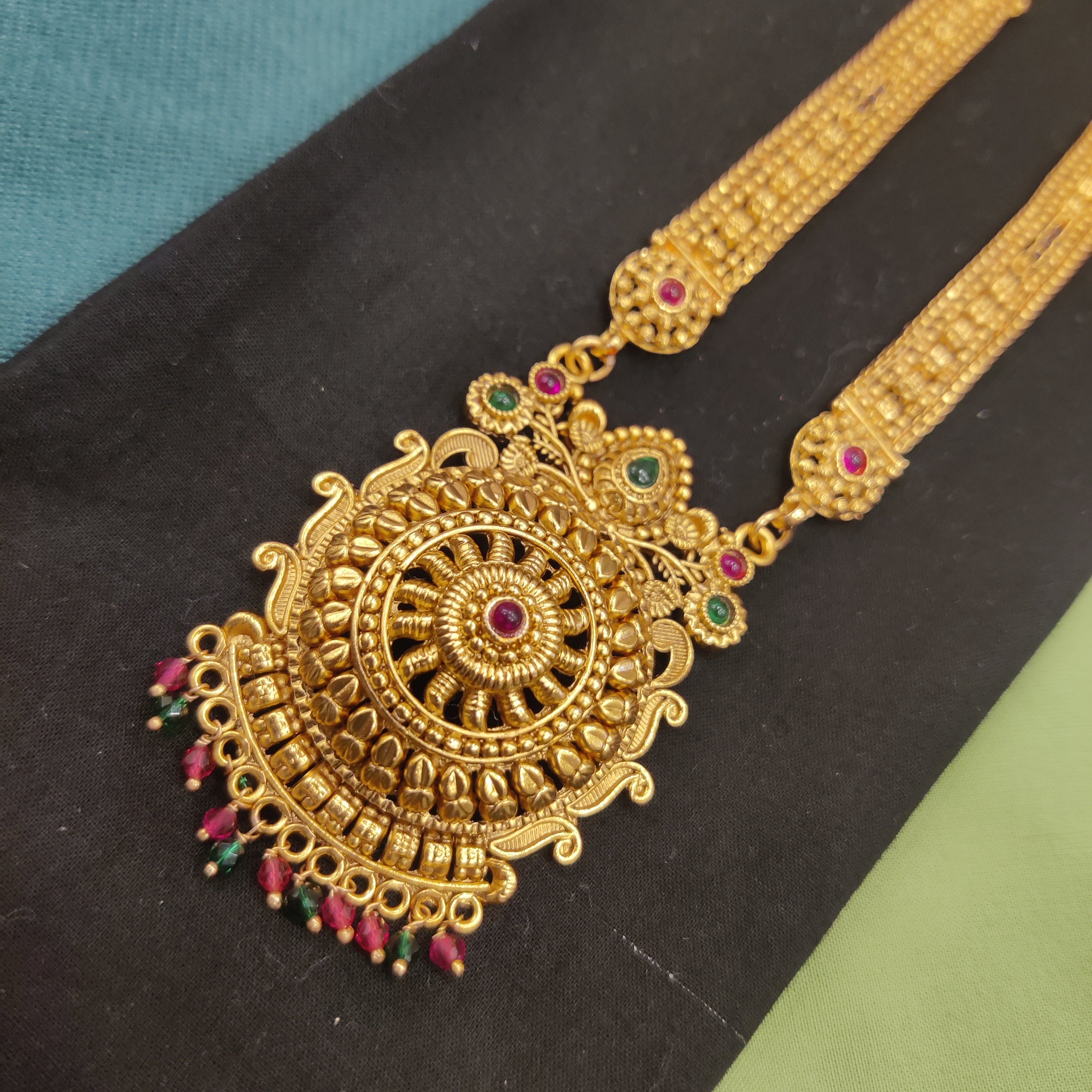 Mate Patti mangalsutra