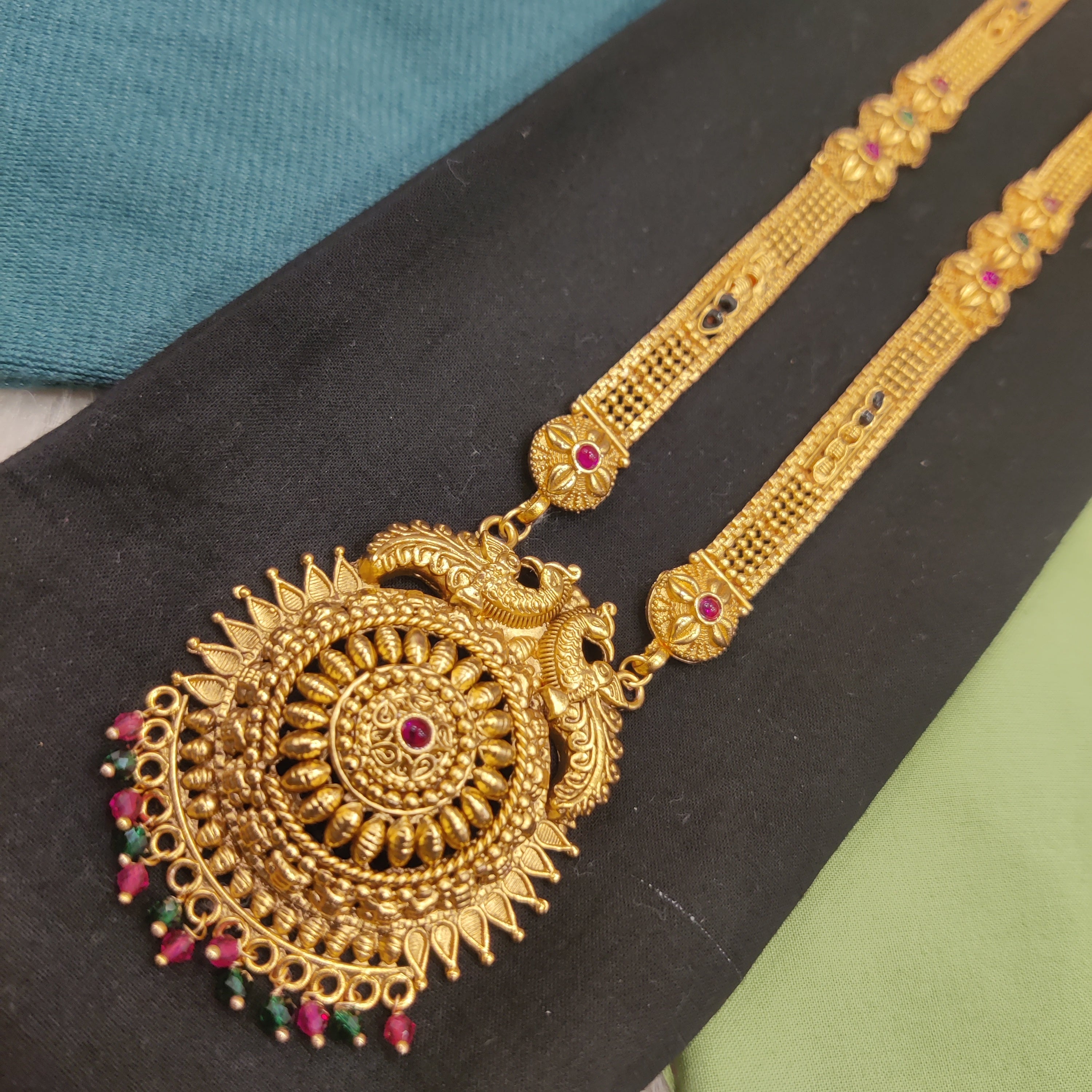 Mate Patti mangalsutra