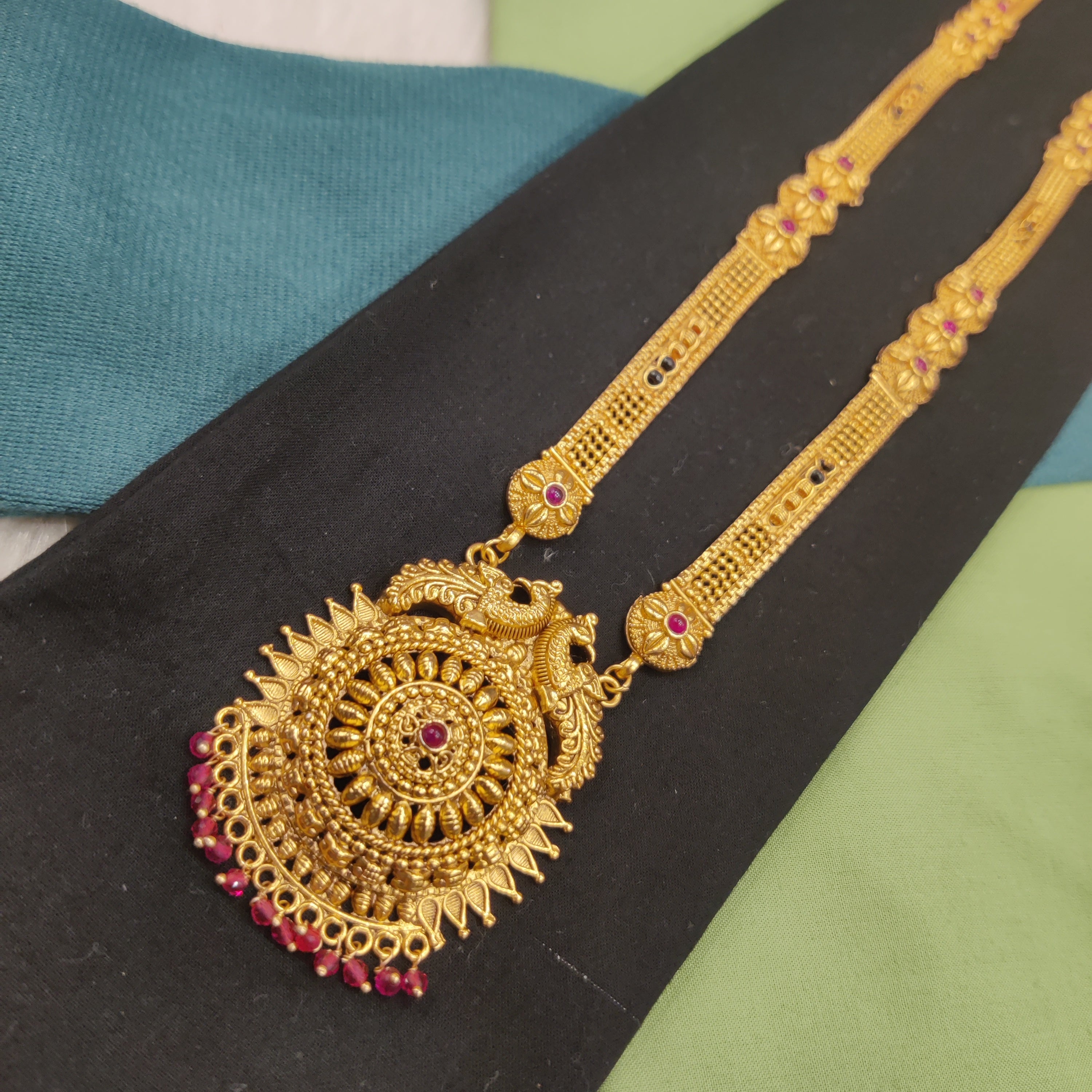 Mate Patti mangalsutra