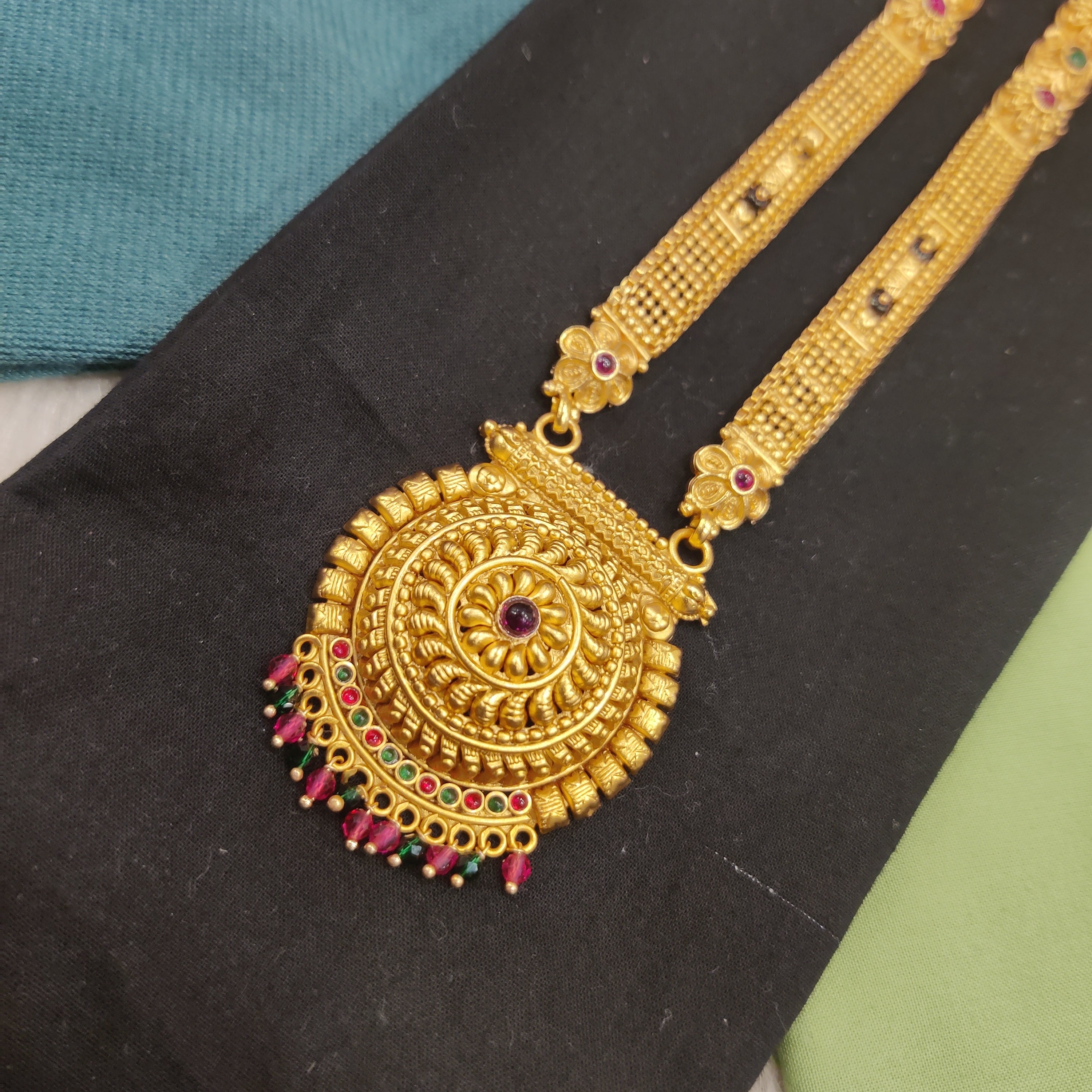 Mate Patti mangalsutra