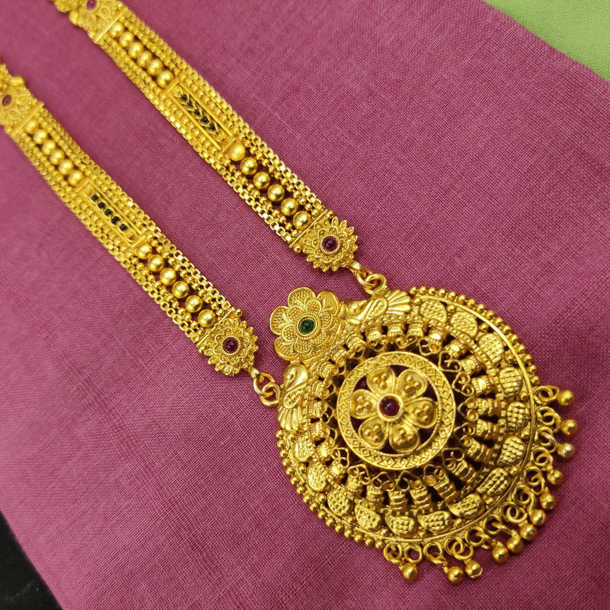 Mate Patti mangalsutra