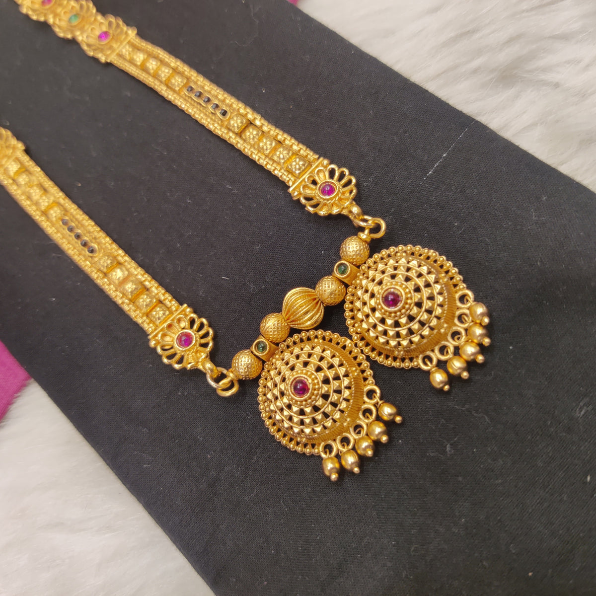 Mate Patti mangalsutra