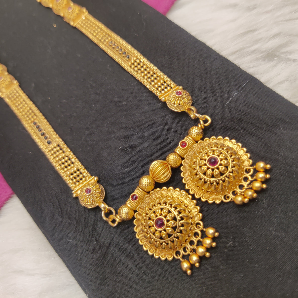 Mate Patti mangalsutra