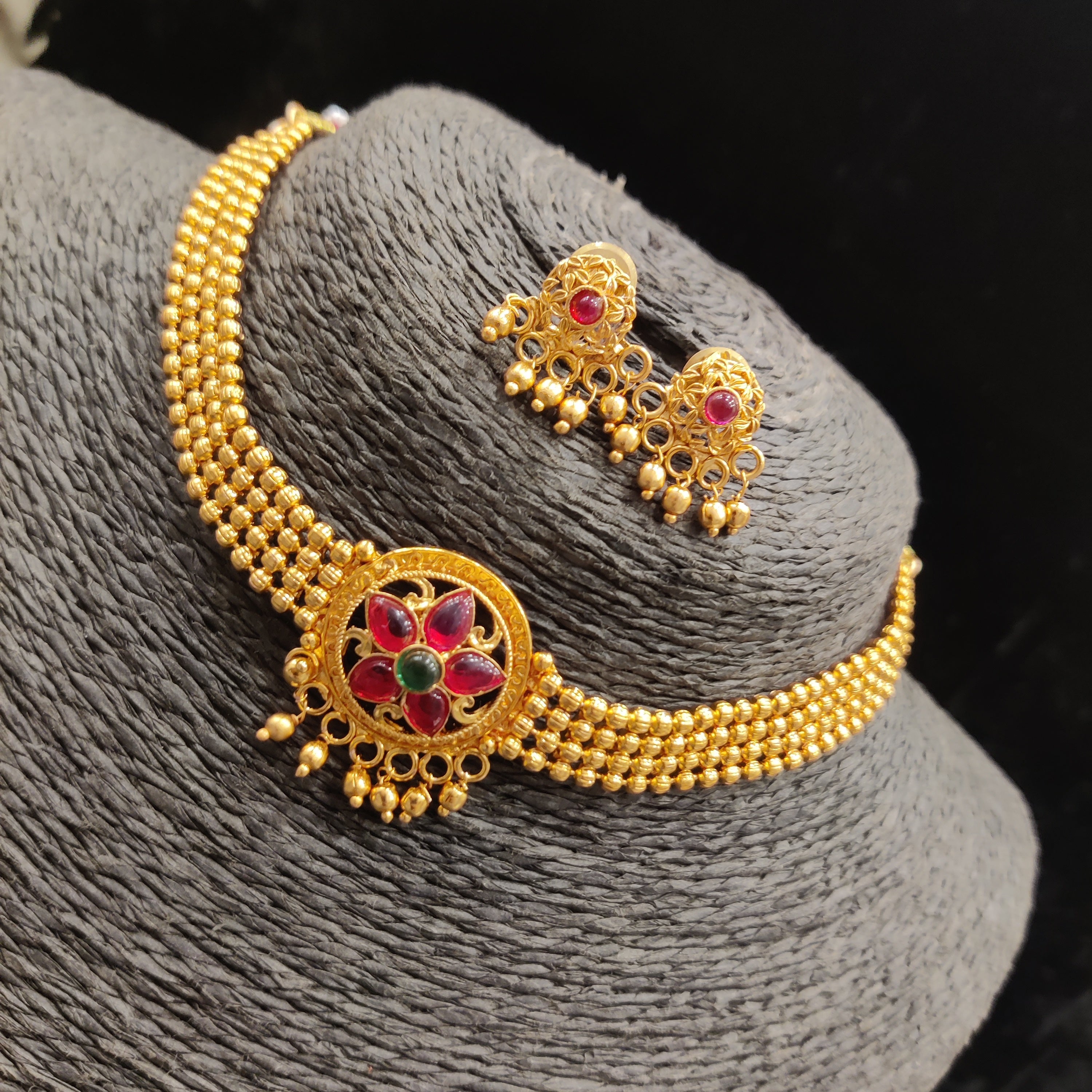 Mate Choker