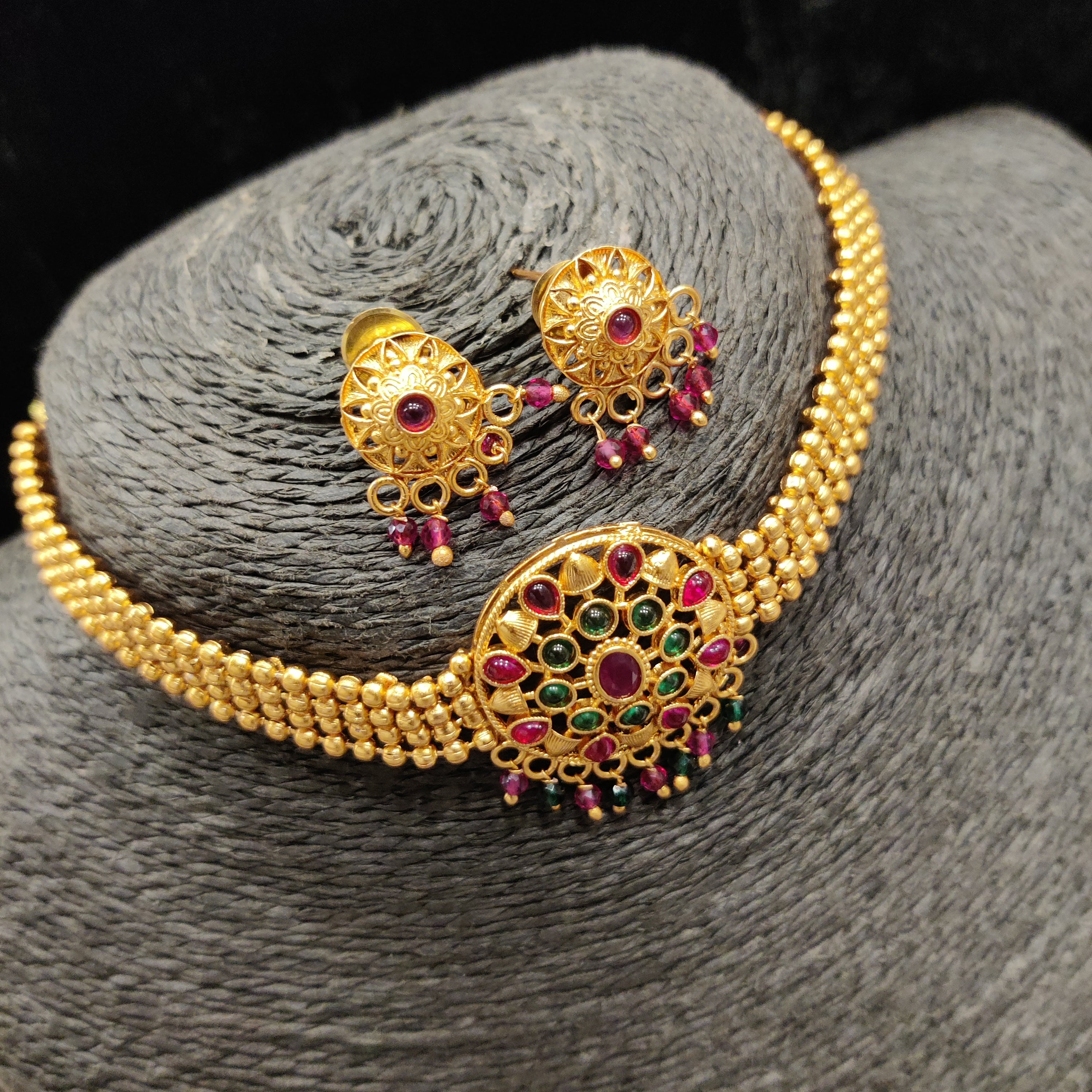 Mate Choker