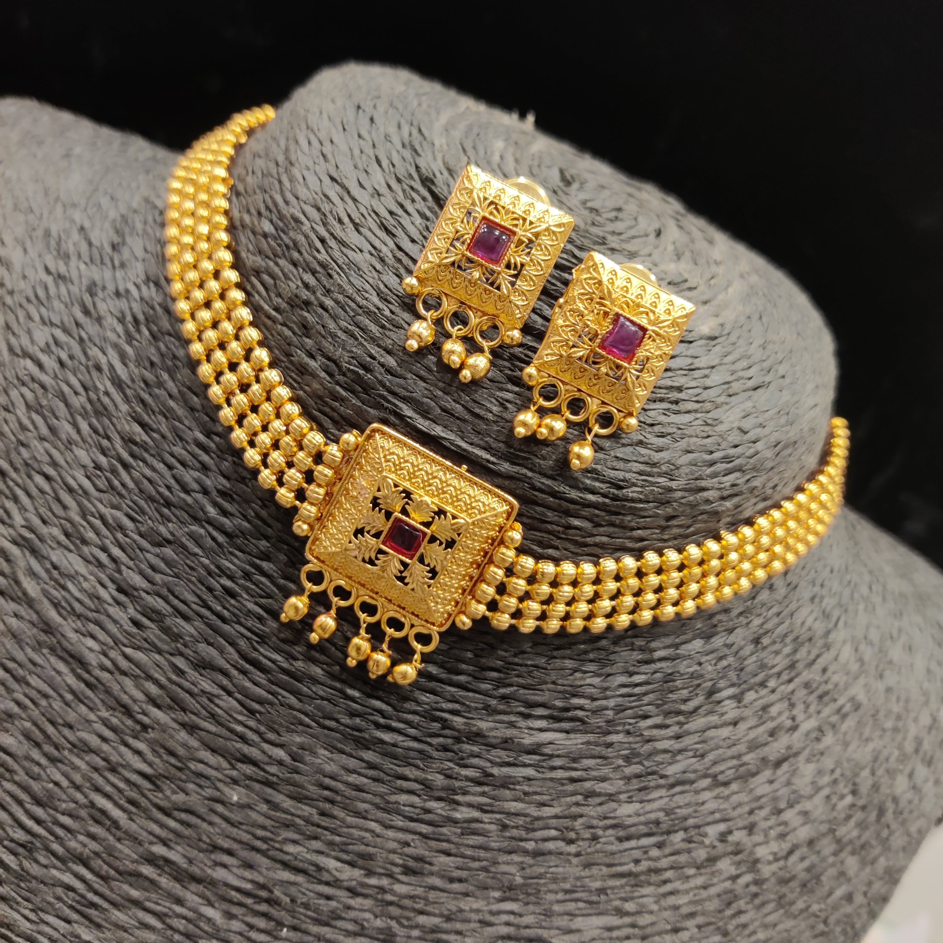 Mate Choker