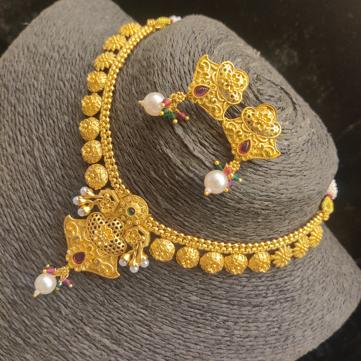 Mate Necklace