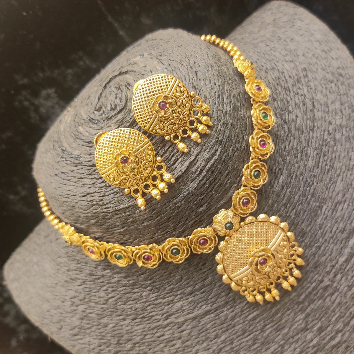 Mate Necklace