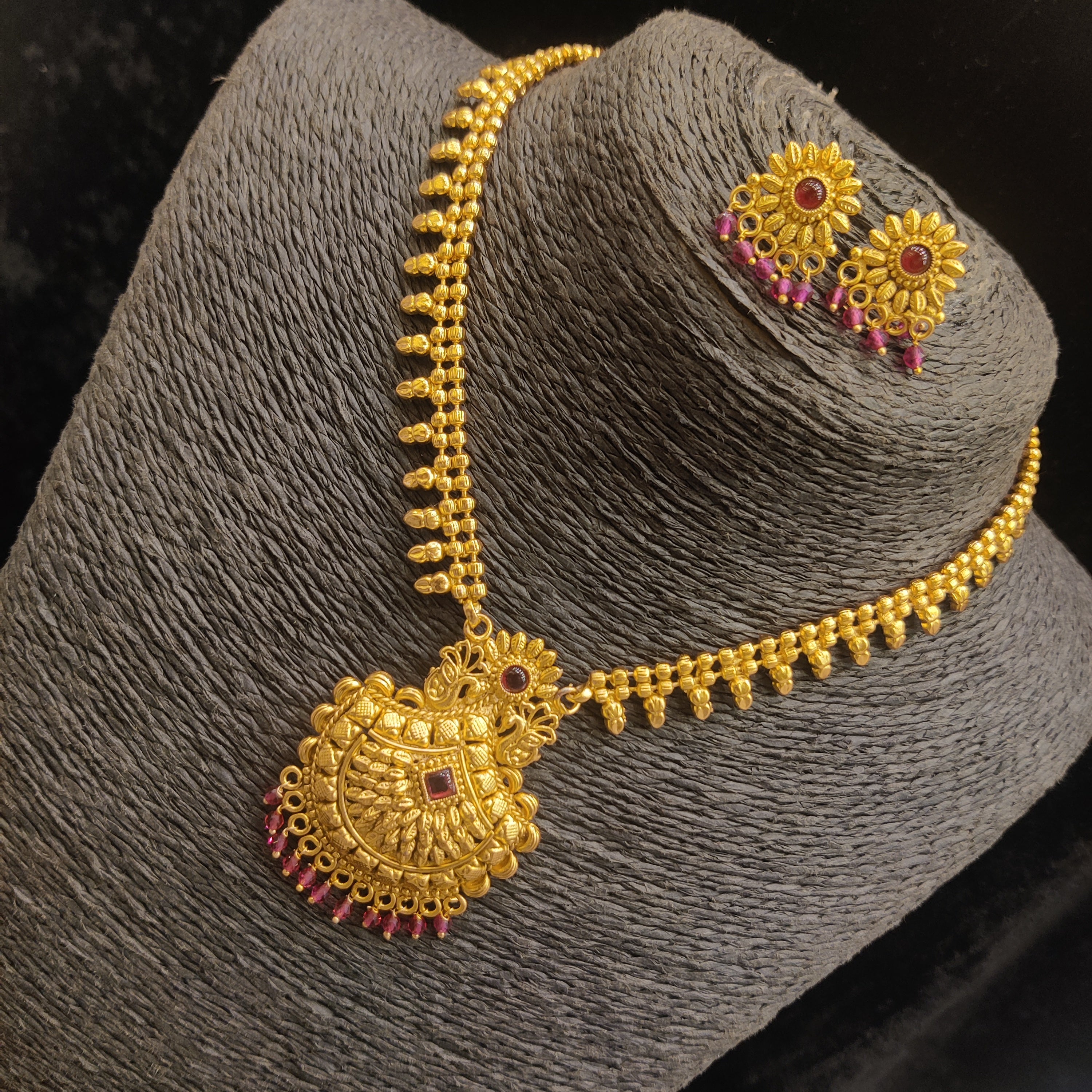 Mate Necklace