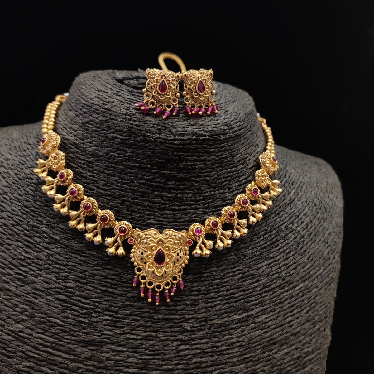 Mate Necklace