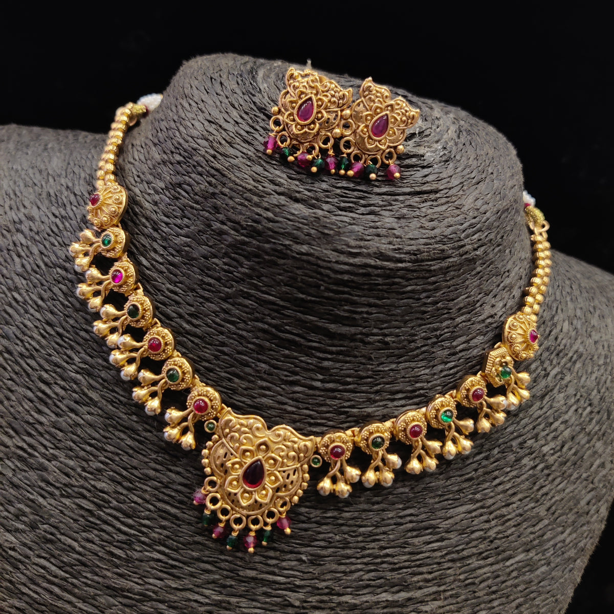 Mate Necklace