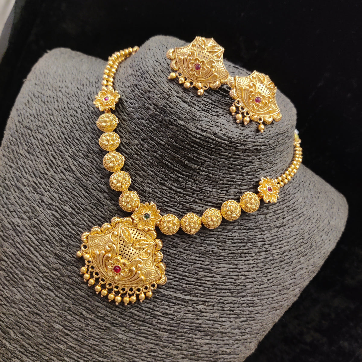 Mate Necklace
