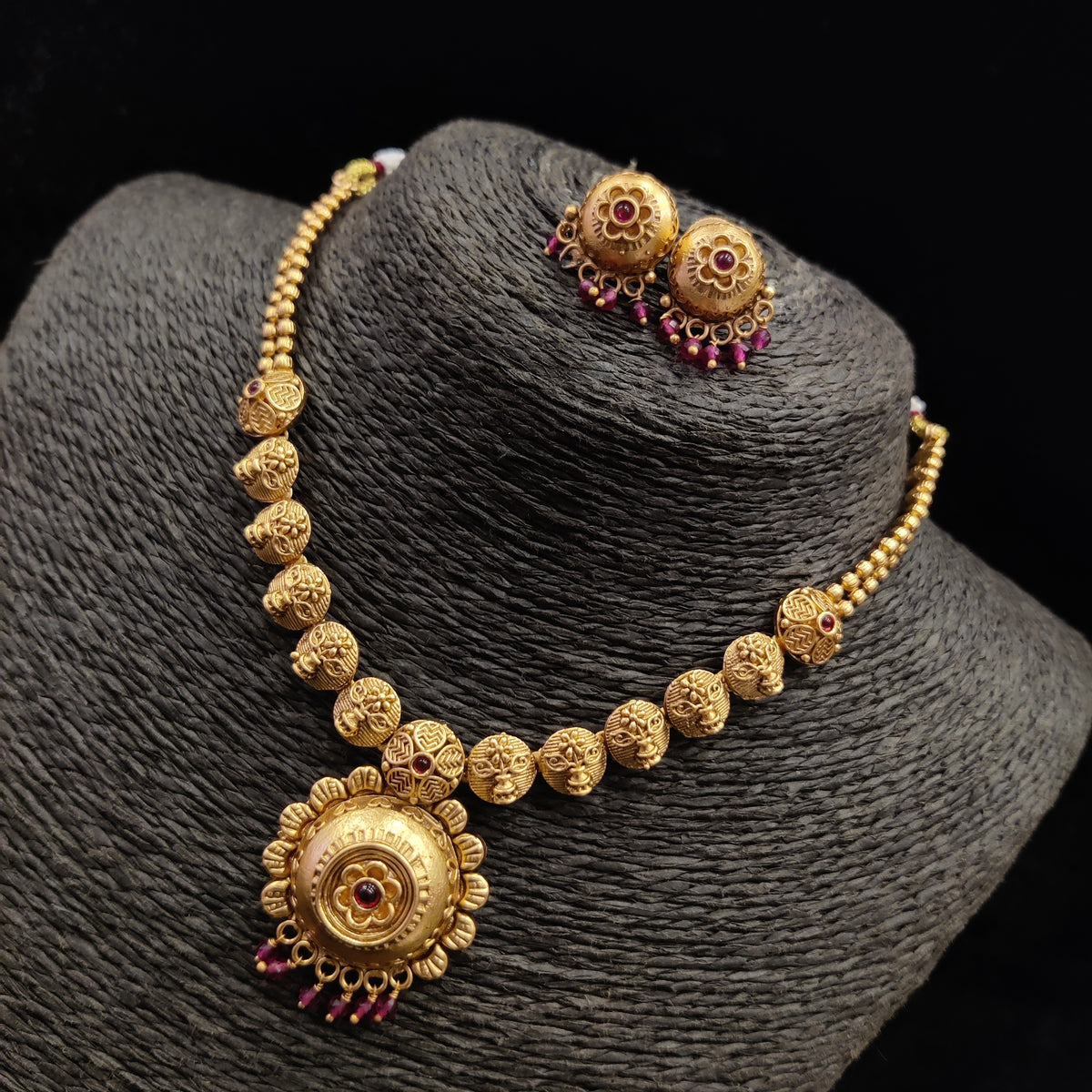 Mate Necklace