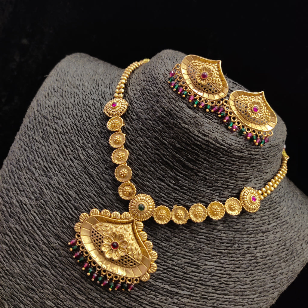 Mate Necklace