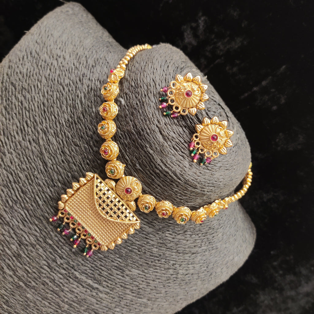Mate Necklace
