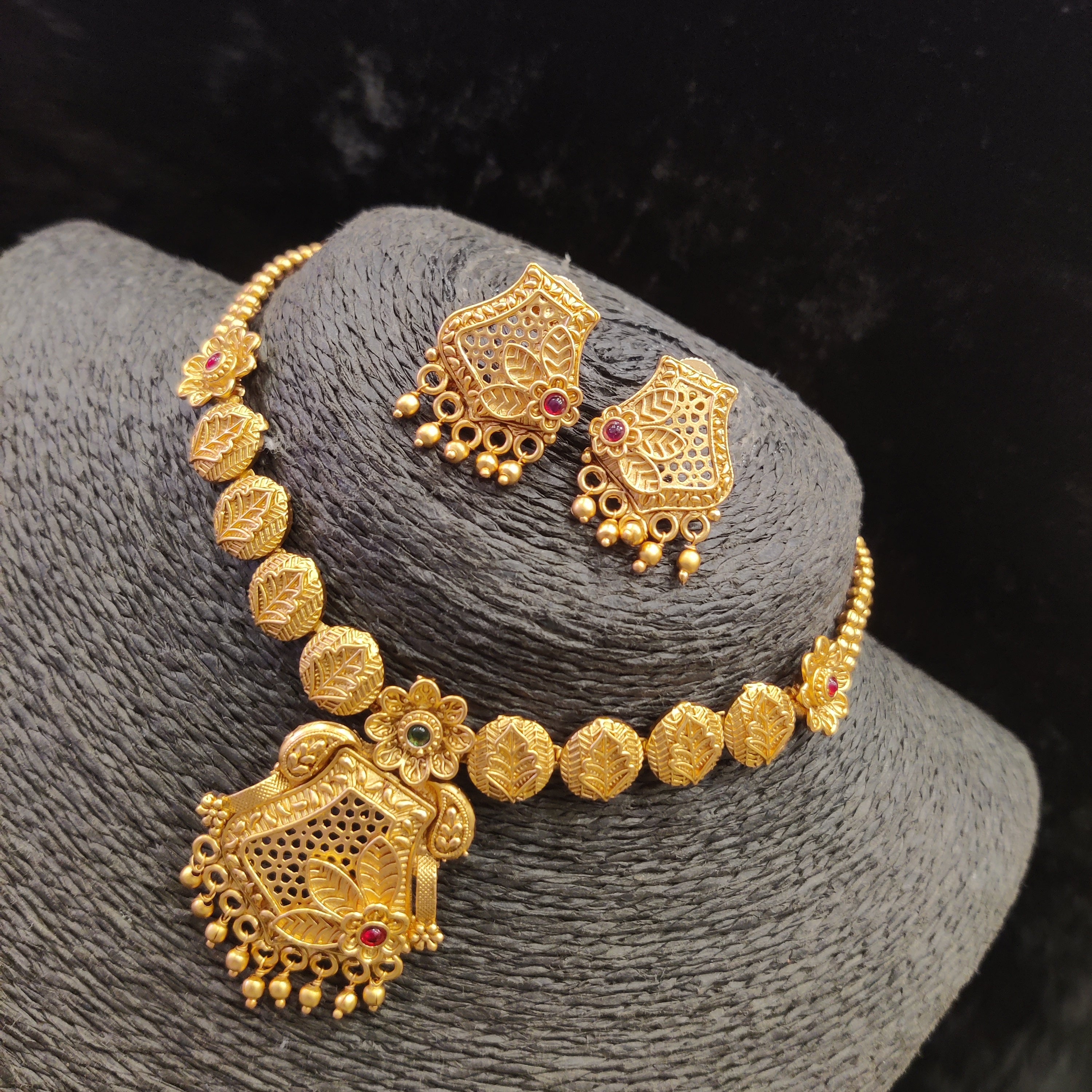 Mate Necklace