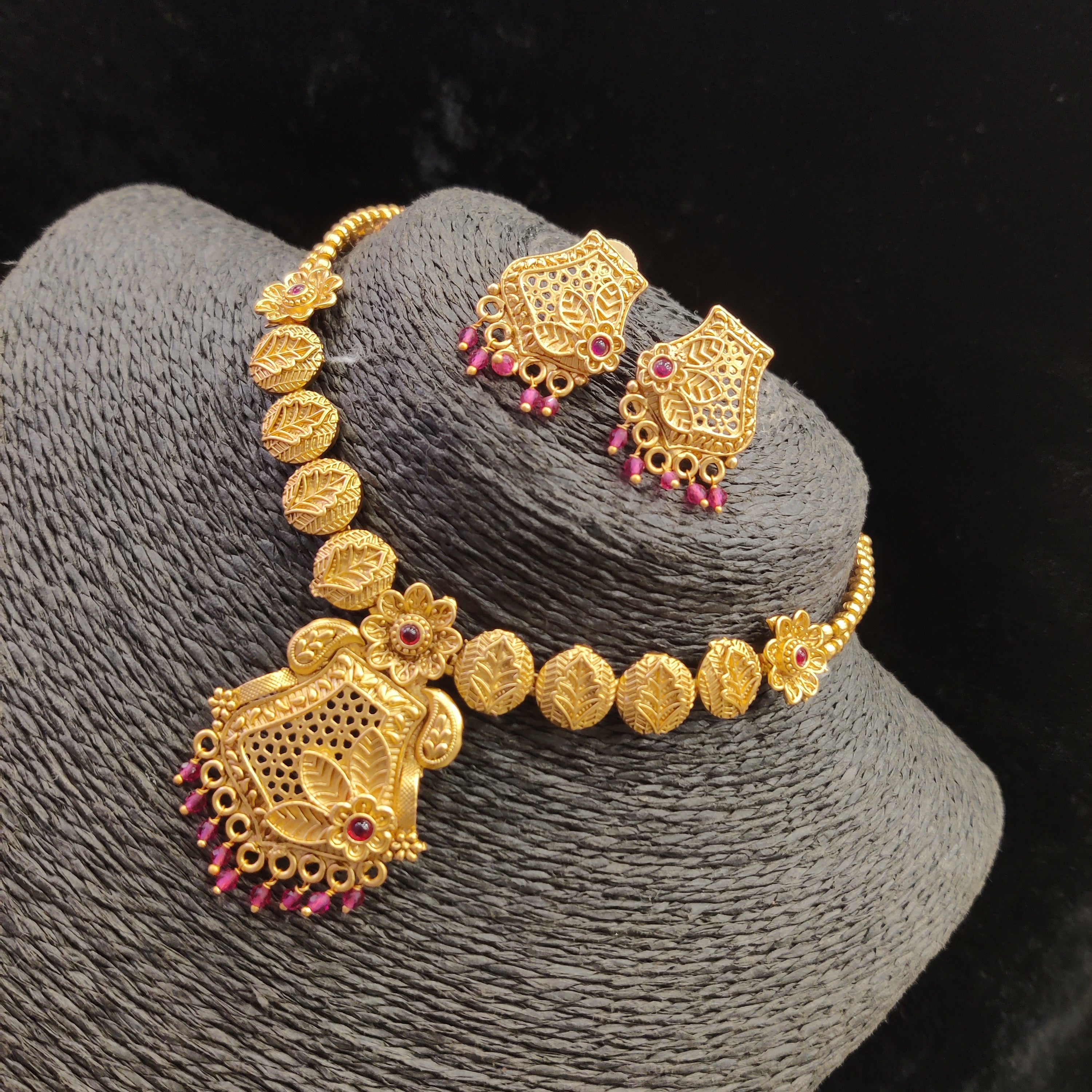 Mate Necklace