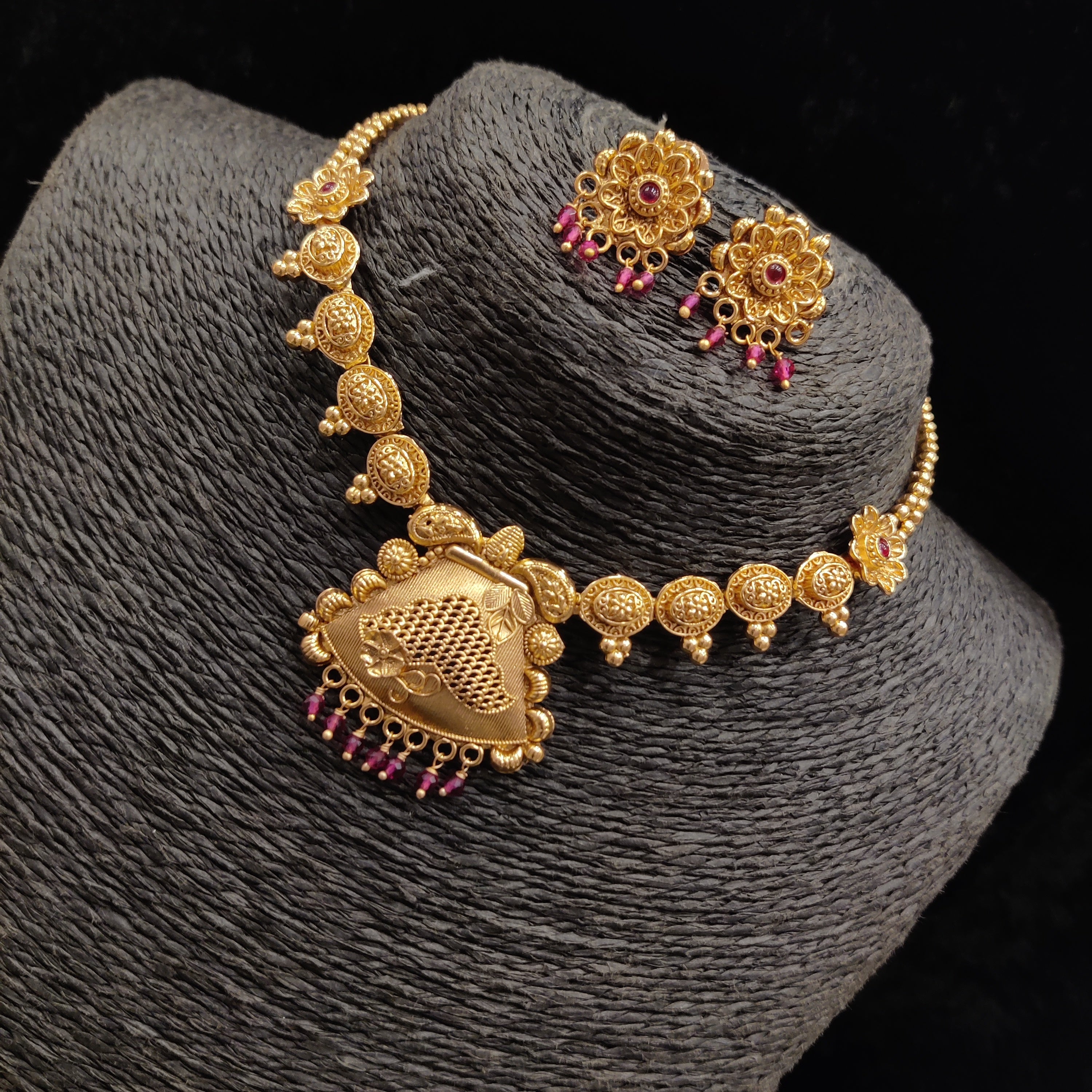 Mate Necklace