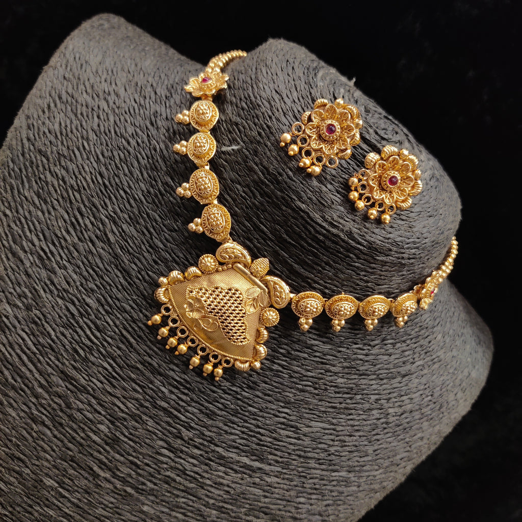 Mate Necklace